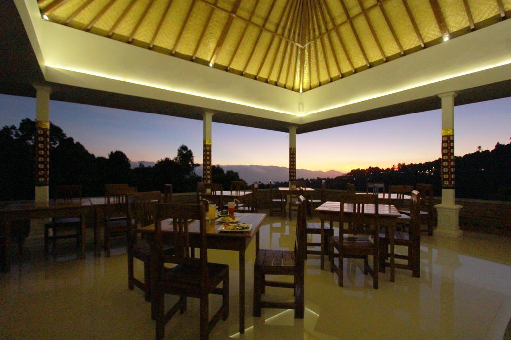 Bali Bening Hotel Munduk Екстериор снимка